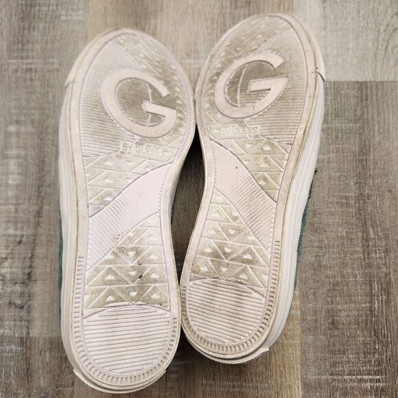 G By Guess Womens Fashion Sneakers Sizr 6.5 - Picture 10 of 11